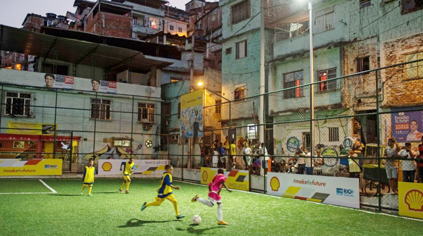 Energía footfall- la energía de las pisadas proyecto de Brazil